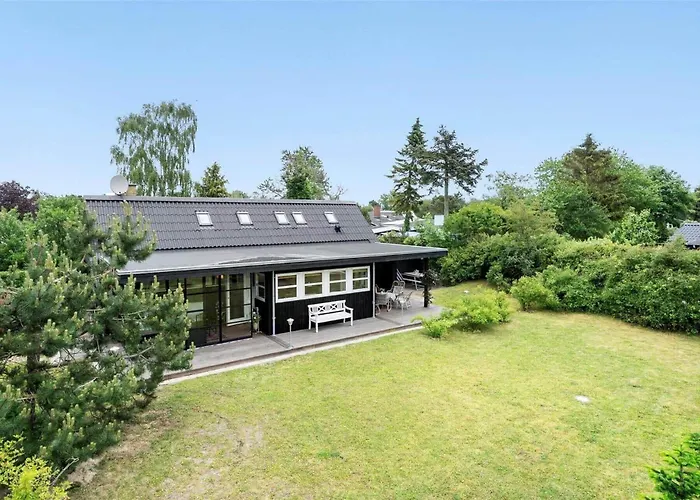 Semesterbostad 30416-odder-posmosevej-7 Odder